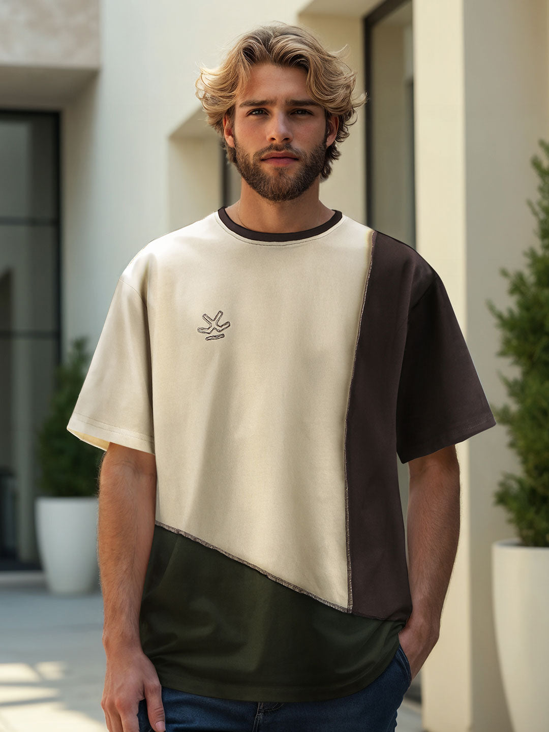 Casual Cut Sew Crew Neck T-Shirt Brown