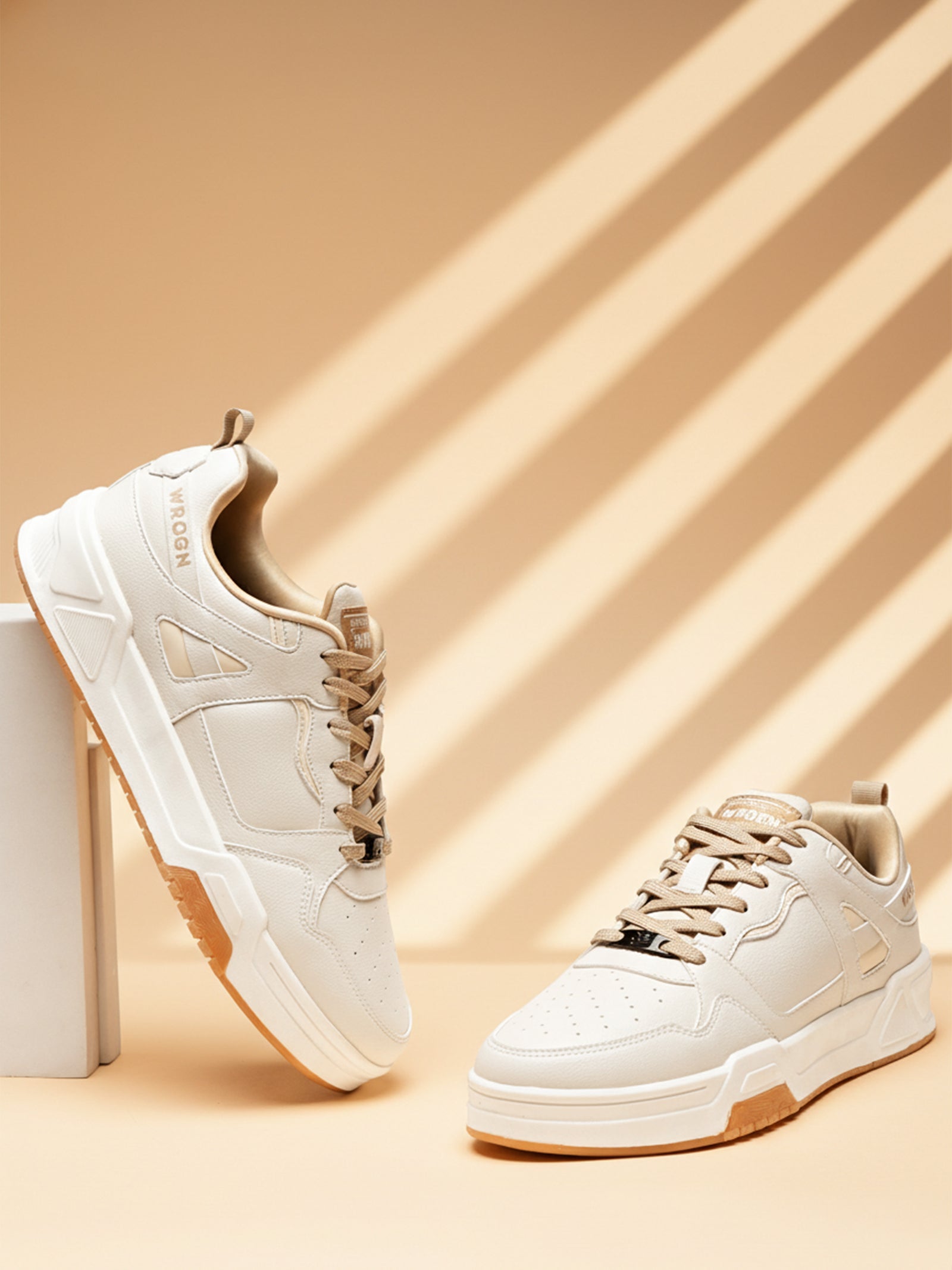 Martini Almond Sneakers