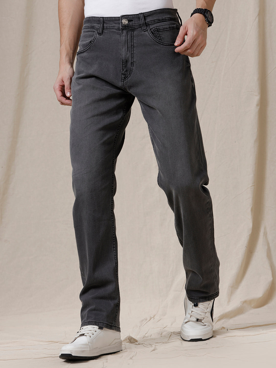 Grey Anti Fit Solid Jeans