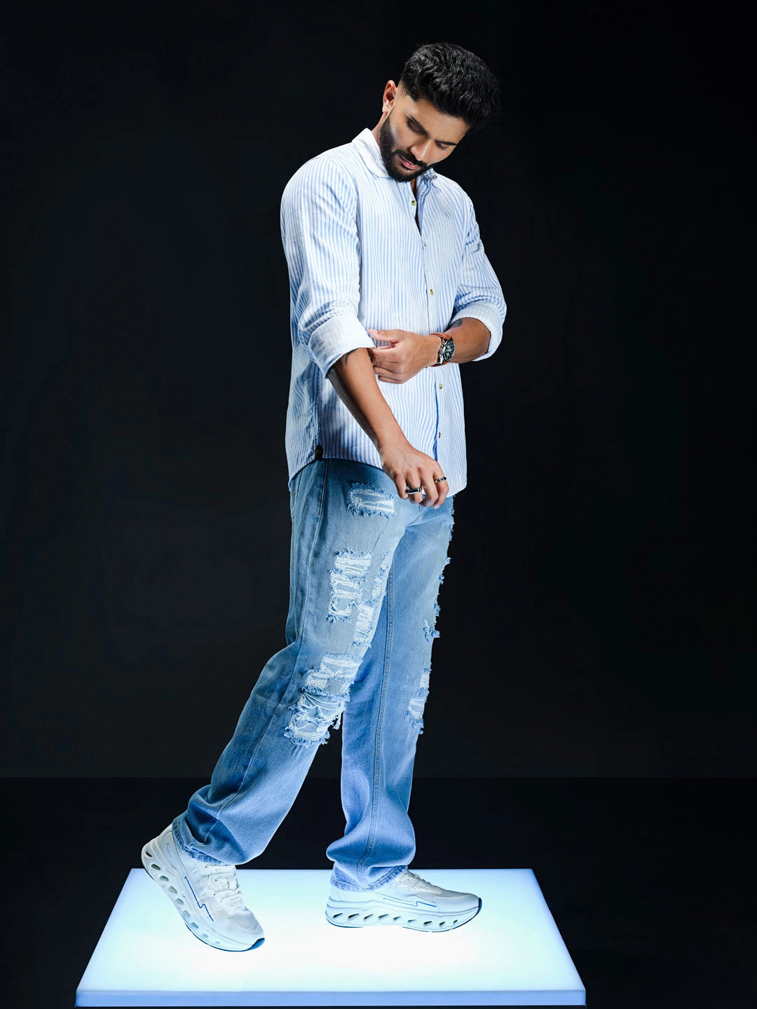 Solid Anti Fit Distressed Jeans Light Blue