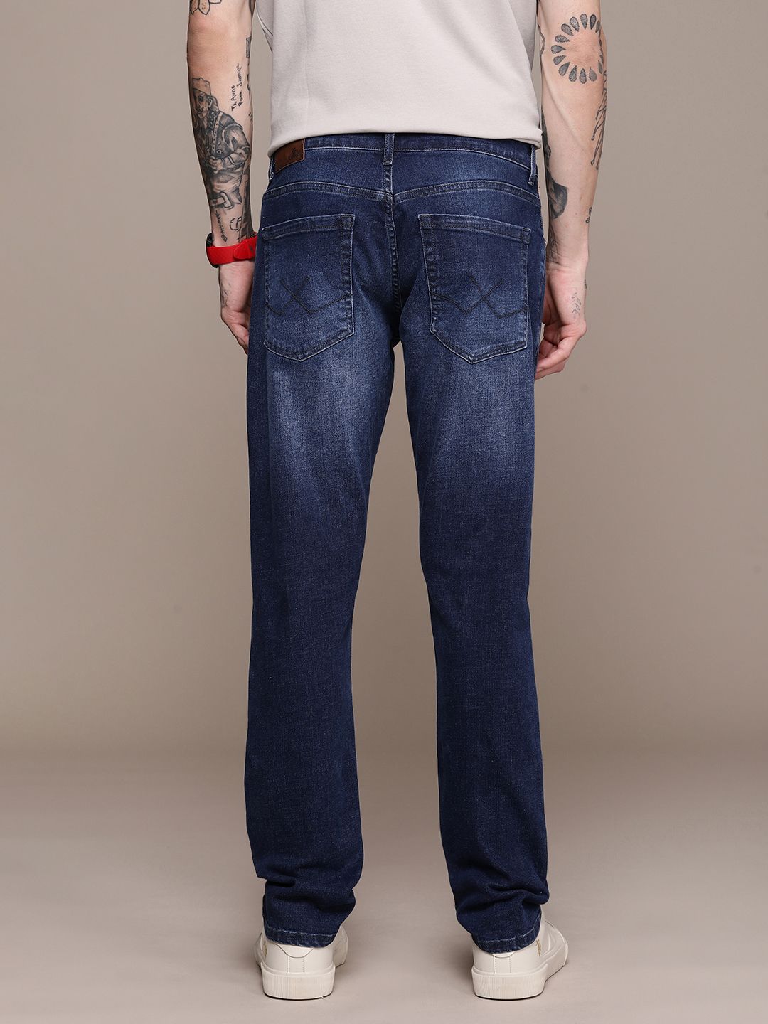 Basic Five Pocket Light Fade Jeans