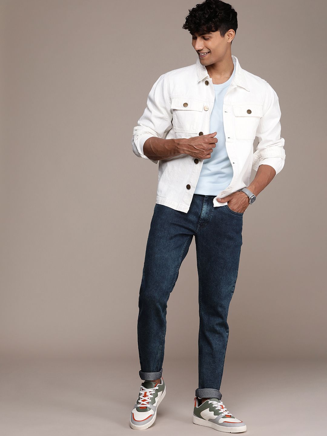 Rugged Slim Fit Light Fade Jeans