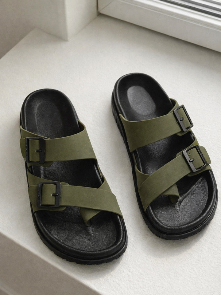 Open footwear | Forest Lock