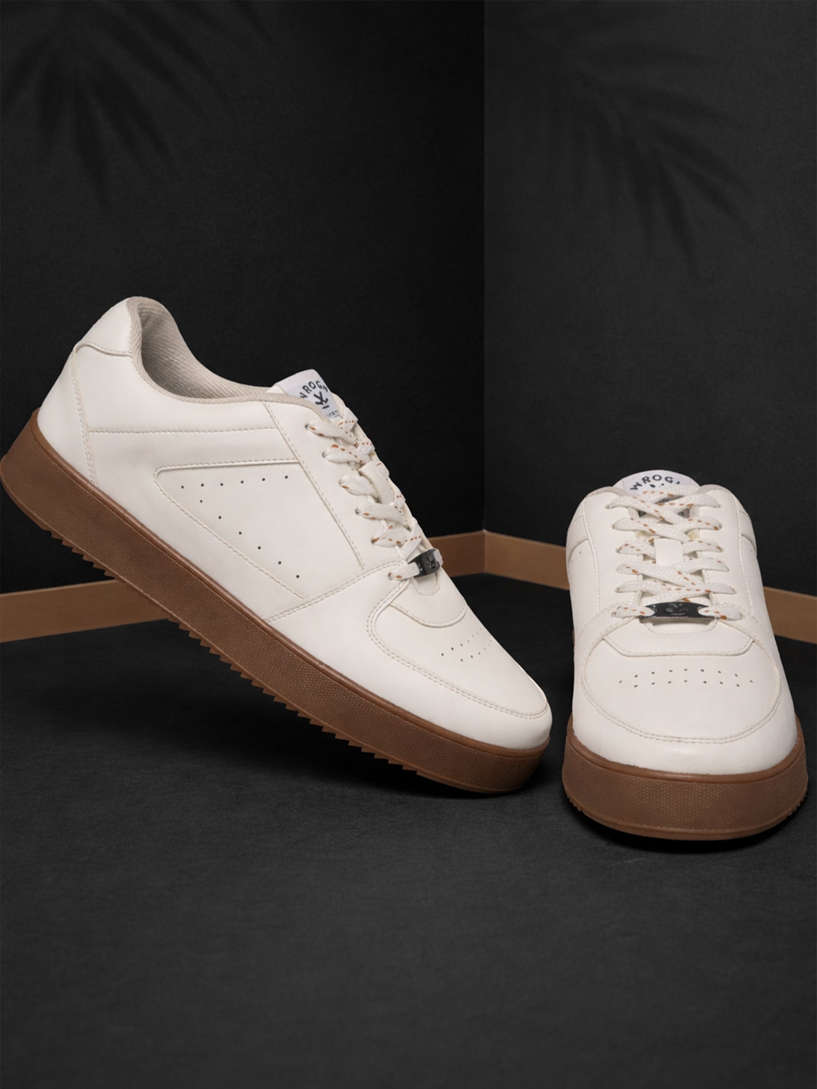 Sneakers  |  Bramble Ecru