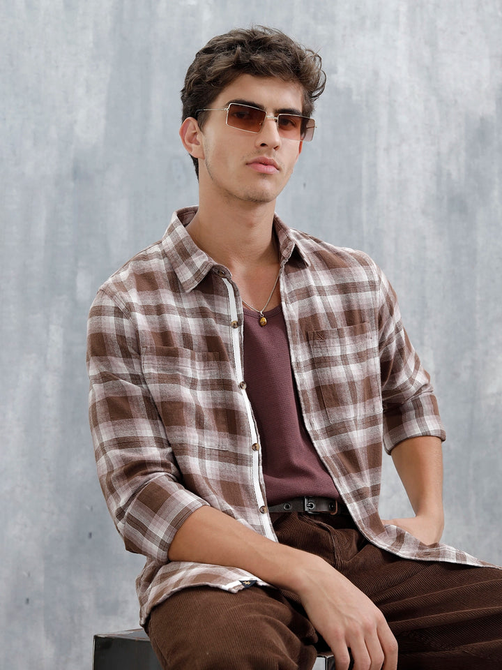 Men's Casual Checkered Pattern Double Pocket Shirt | Brown