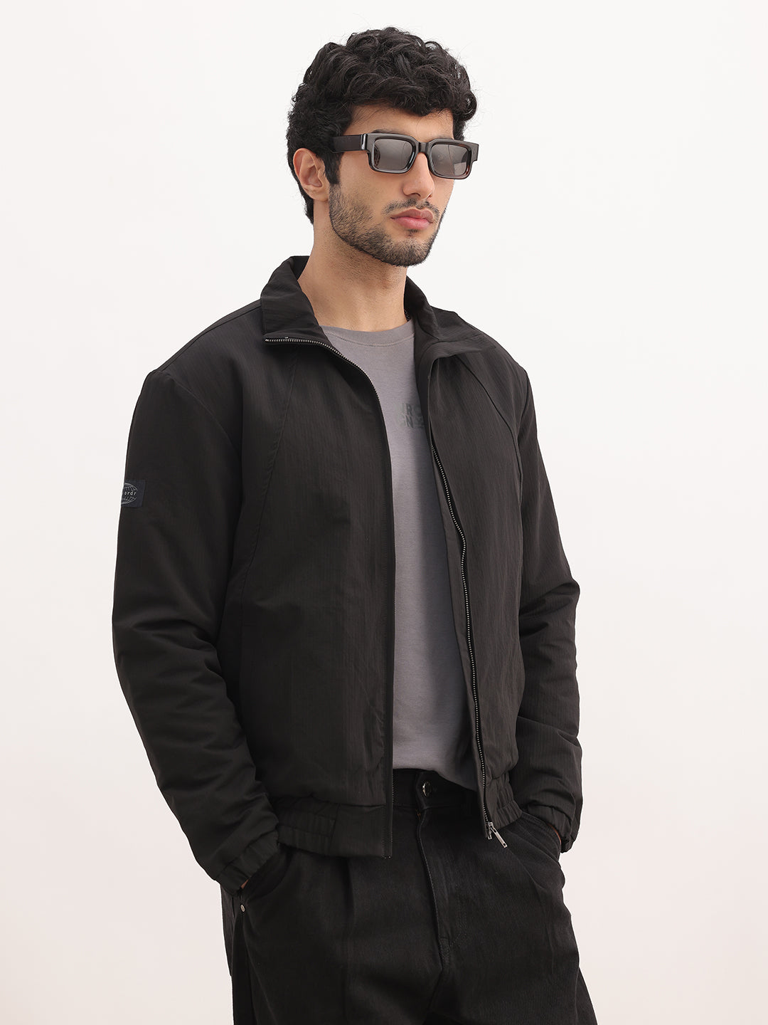 Solid Comfort Fit Puffer Jacket | Black