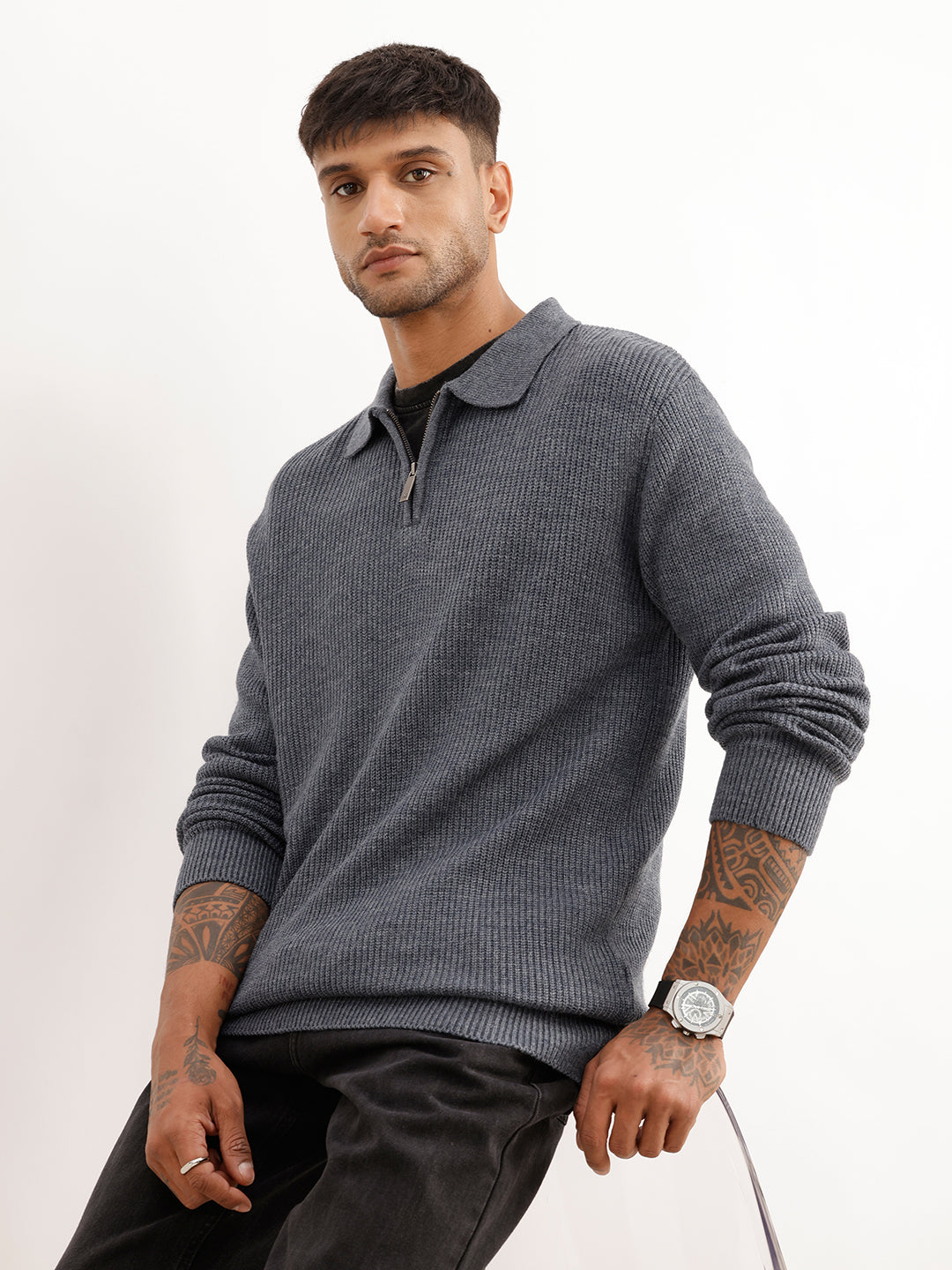 Regular Fit Textured Quater Zipper Sweater | Grey
