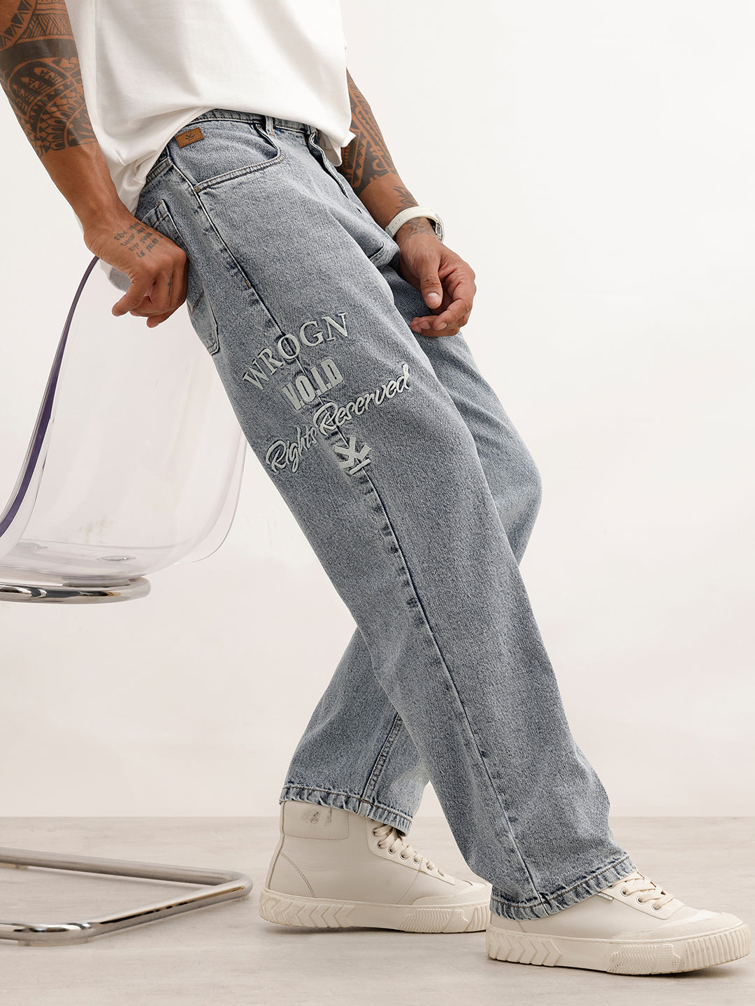 Men Casual Anti Fit Jeans With Tonal Embroidery | Super Stone