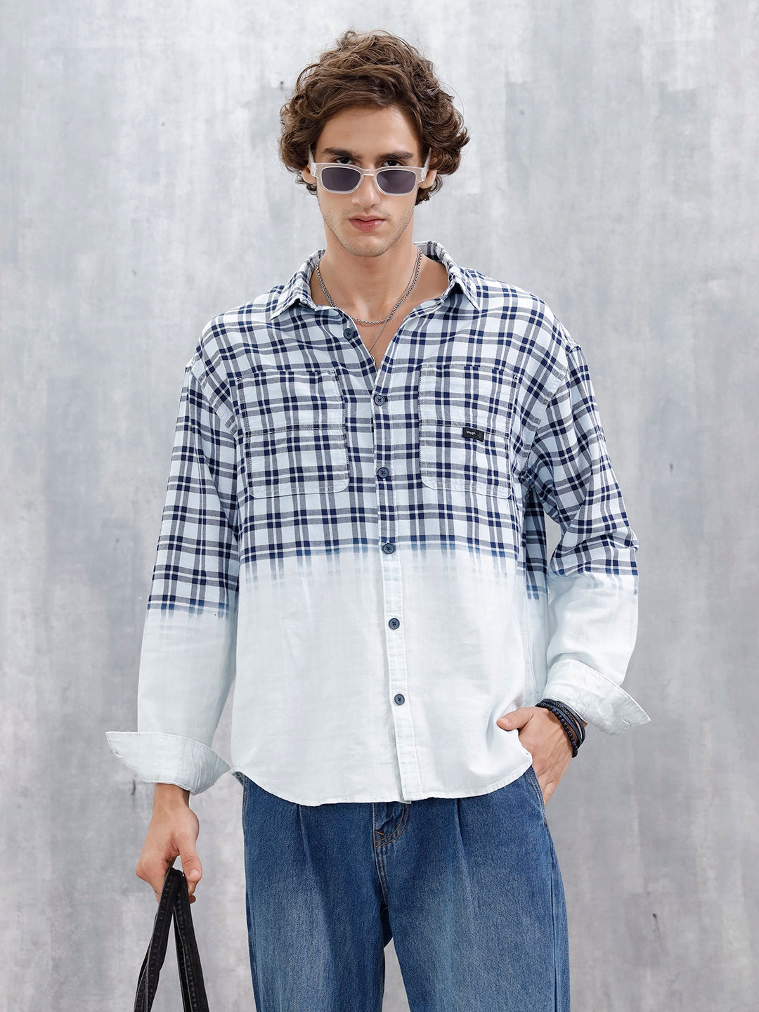 Men's Casual Oversized Fit Checkered Pattern Shirt | White – Wrogn