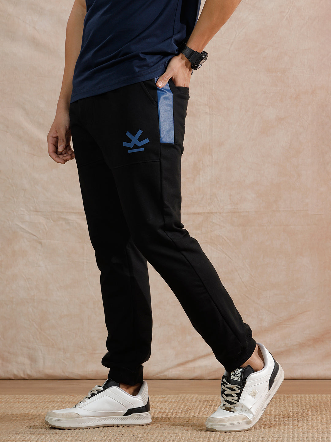 Placement Printed Jogger | Black