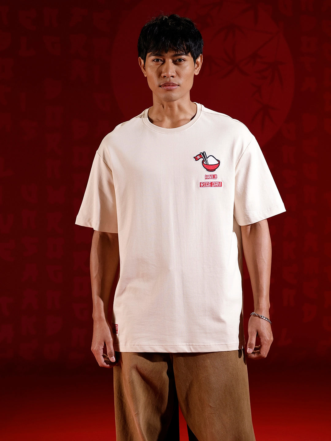 Playful ramen embroidered oversized tshirt | Beige