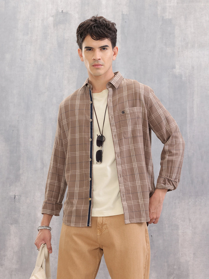Slim Fit Checks Shirt With Inner Placket Contrast Detailing I Brown
