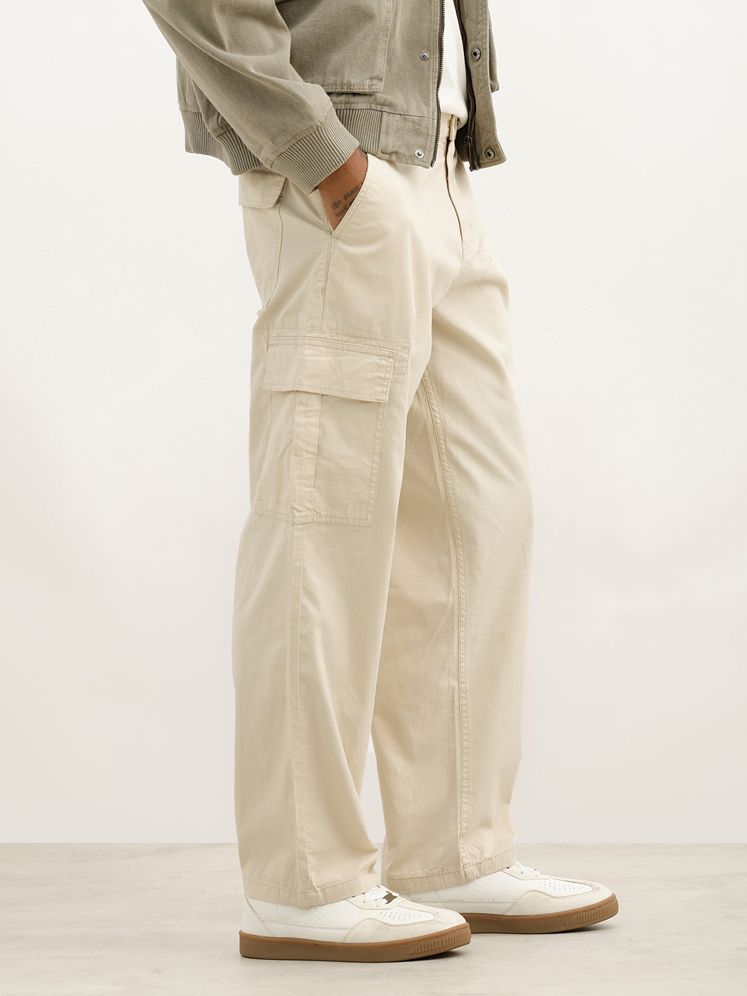 Solid Loose Fit Cargo Trouser | Beige