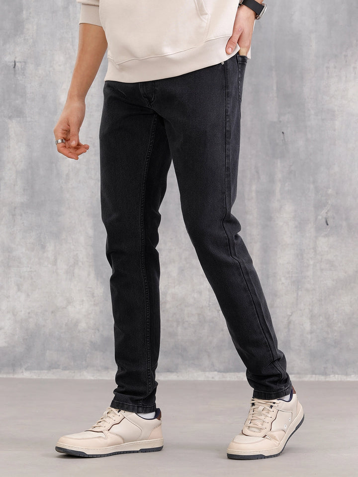 Mild Washed Slim Tapered Jeans I Grey