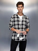 Men’s slim fit shirt in bold plaid pattern | Black