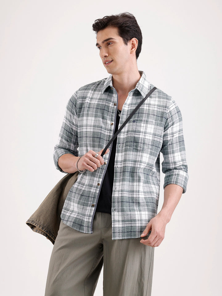 Classic Full Sleeve Checkered Shirt   |  Green