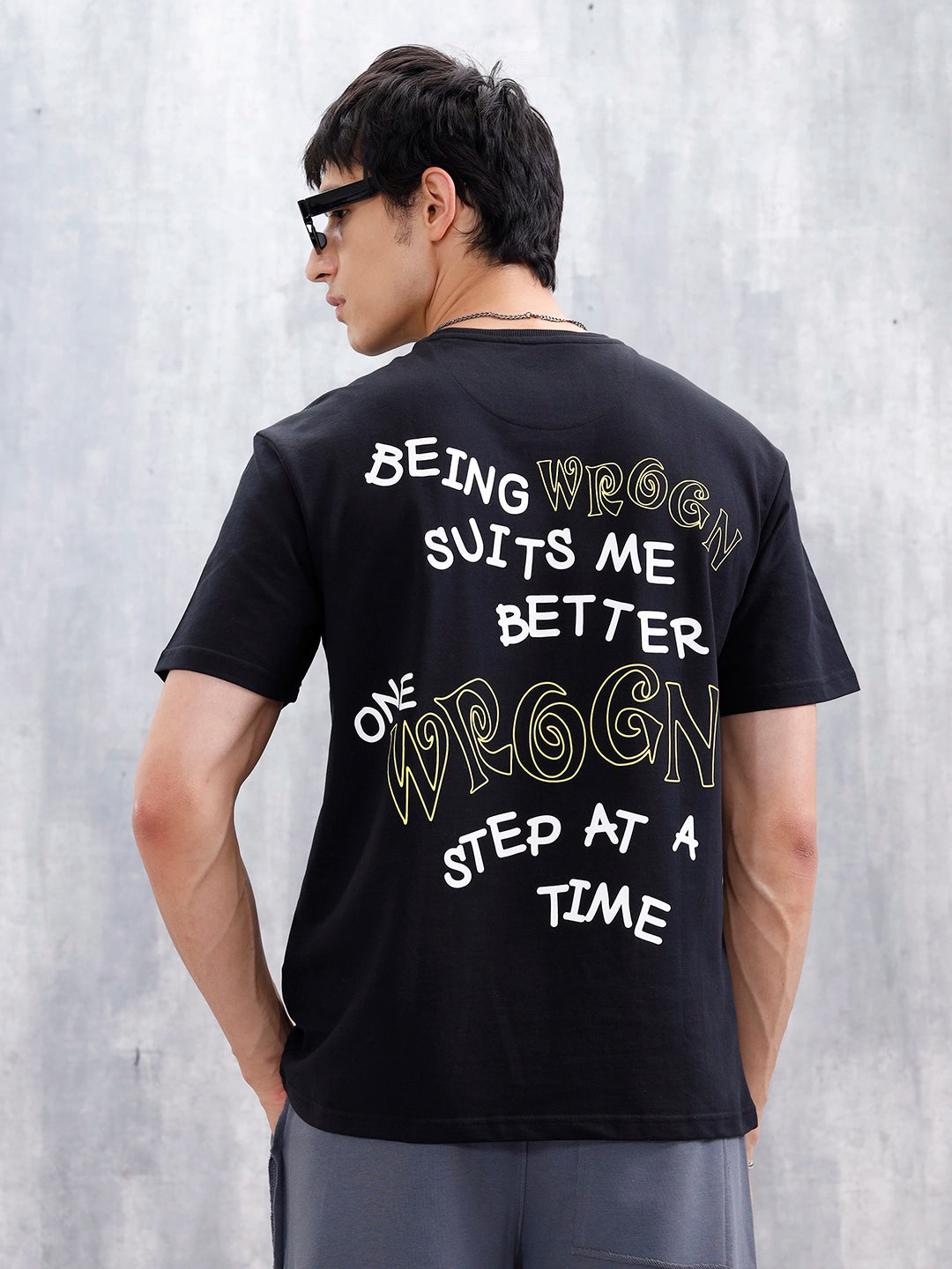 Casual Men's Graphic Tee | Black