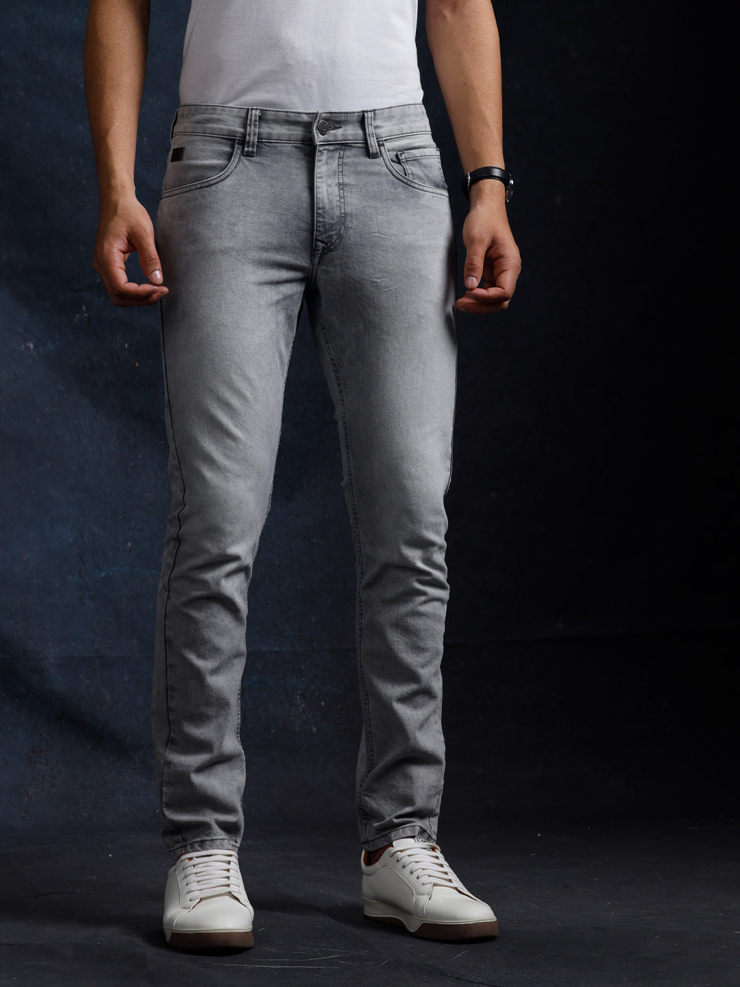 Ashy Solid Mid Rise Jeans