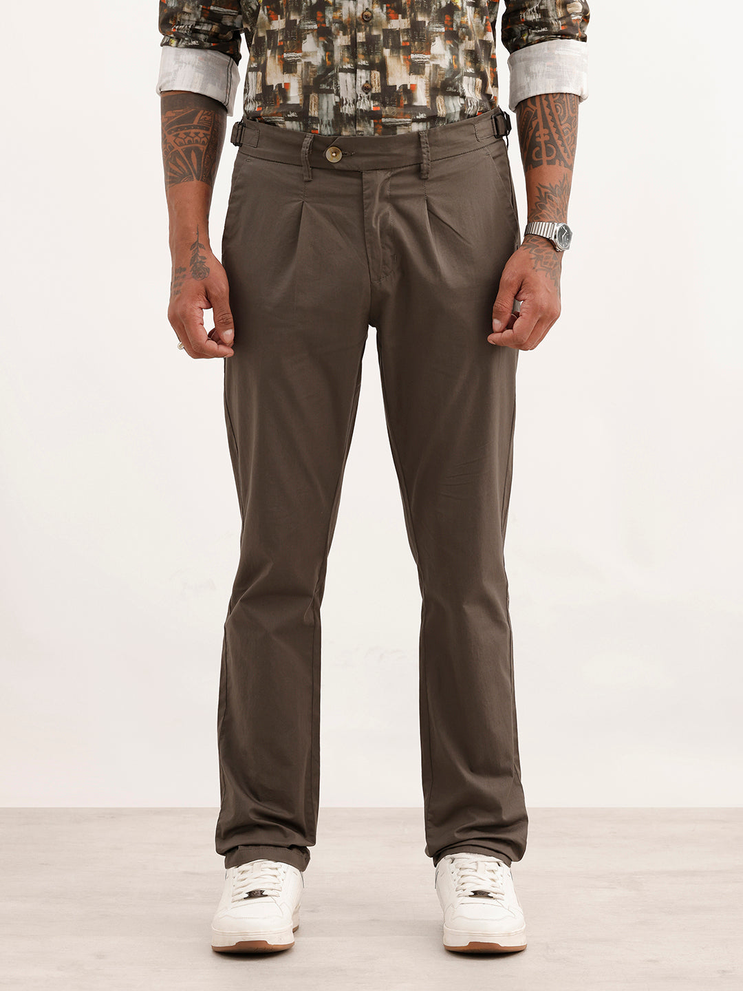 Solid Slim Fit Pleated Trouser | Olive