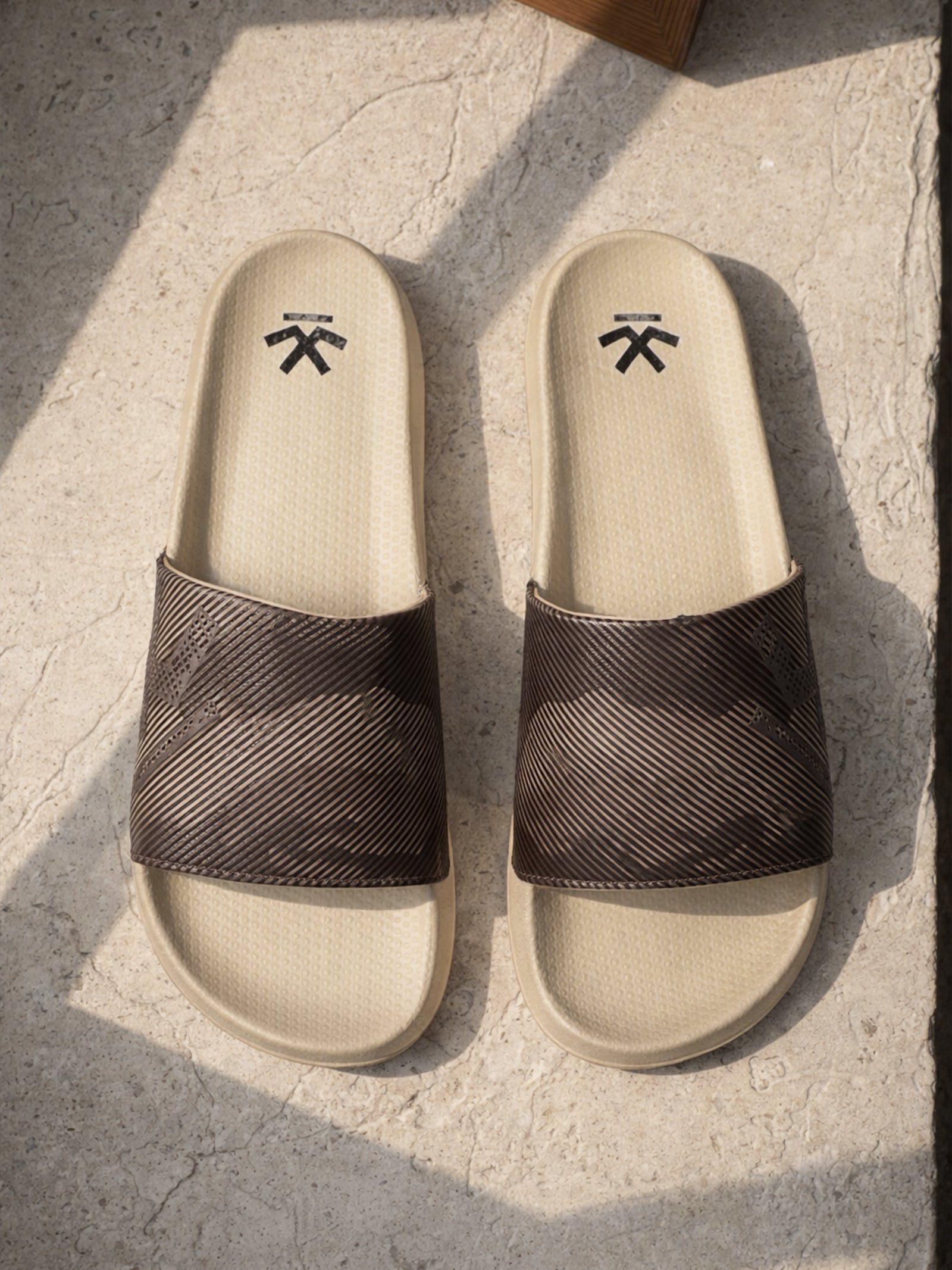 Sliders | Cocohaze