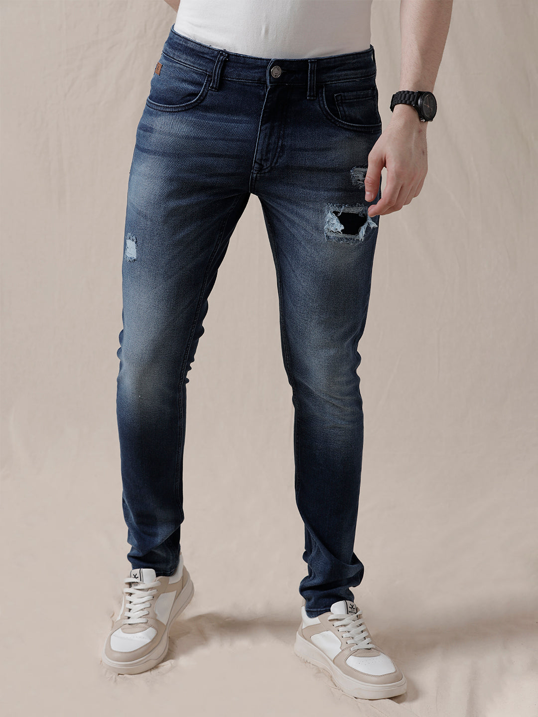 Distressed Trend Slim-Fit Jeans