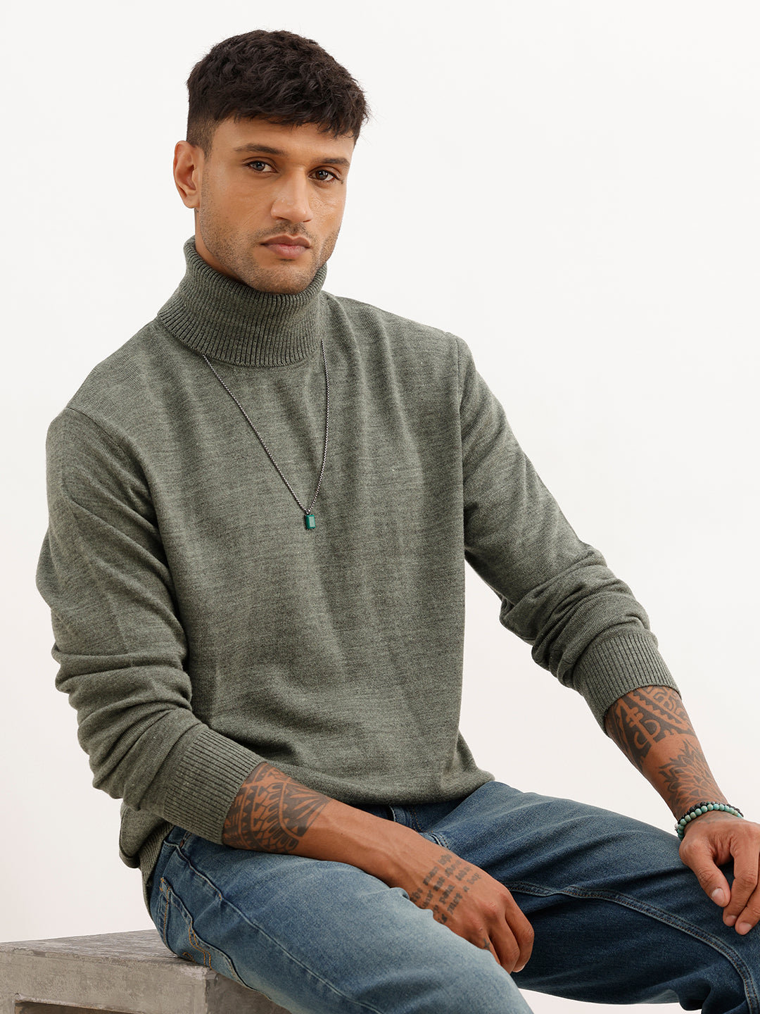 Solid Comfort Fit Turtle Neck Sweater | Olive