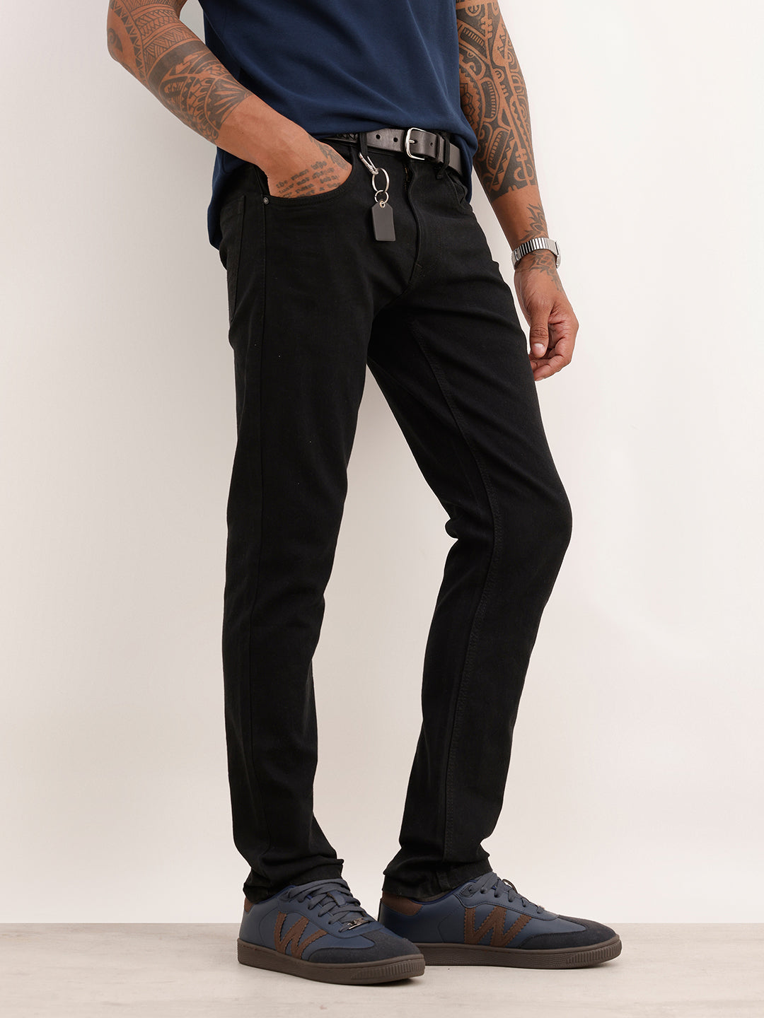 *Classic Solid Denim Jeans | Black