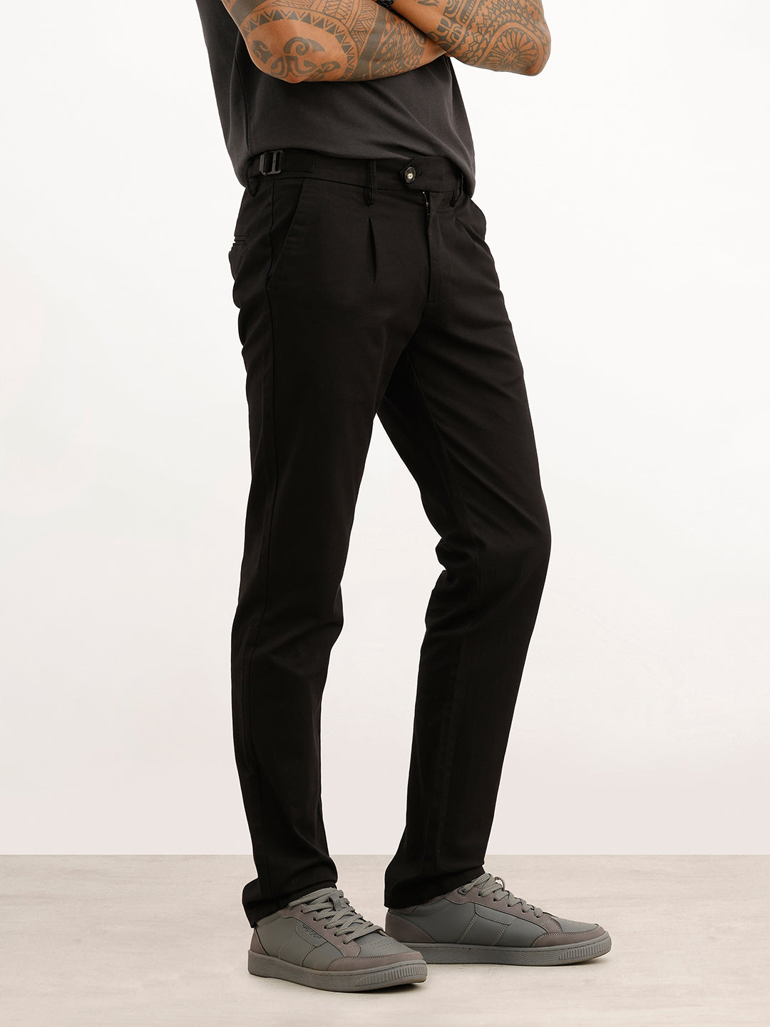Solid Slim Fit Trouser | Black