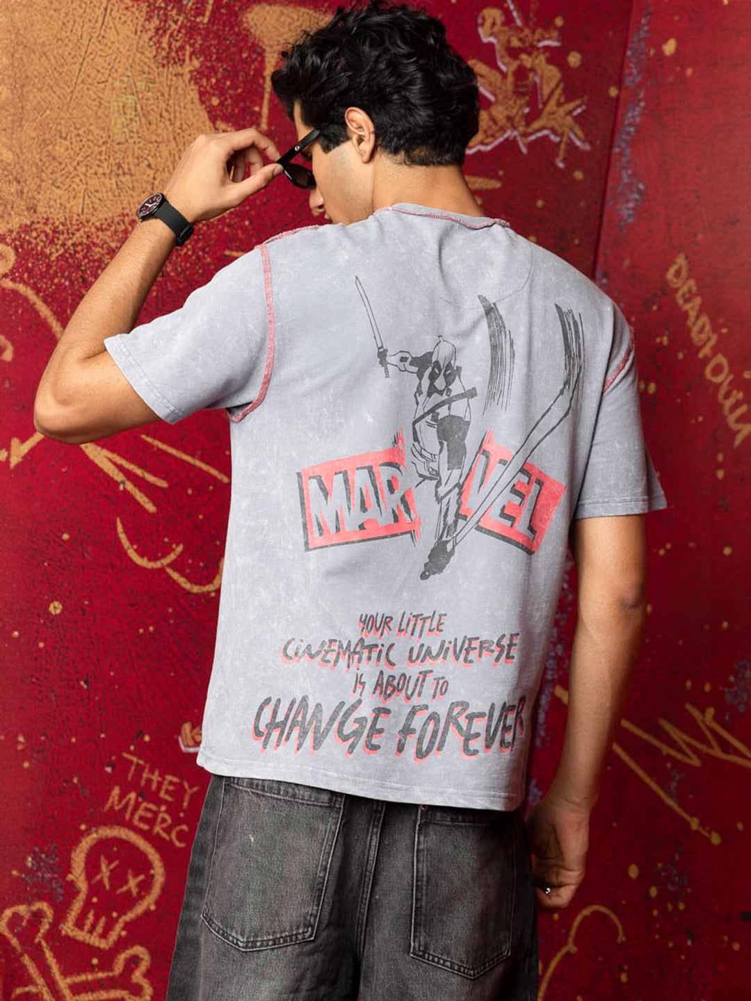 Deadpool Changes Marvel Oversized T-Shirt