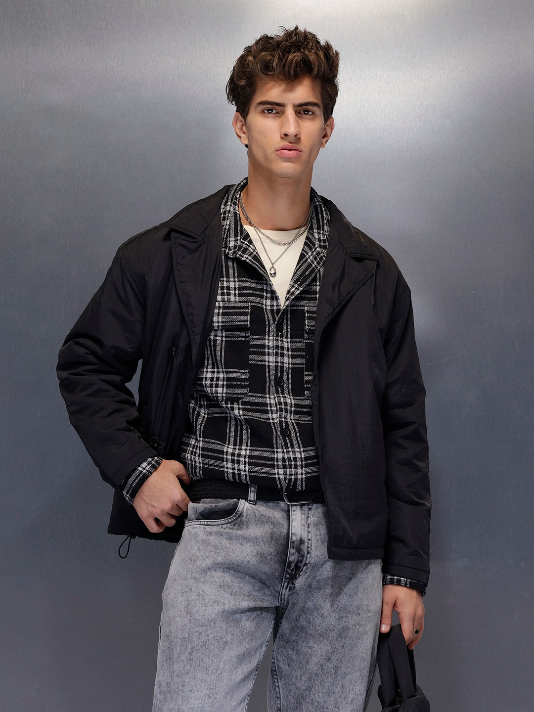 Minimal Black Lightweight Jacket | Black