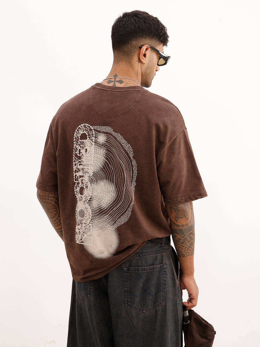 Oversized Back Puffer Printed T-Shirt | Brown