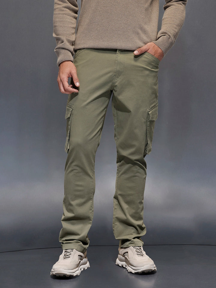 Men's straight fit trouser with cargo pockets | Olive
