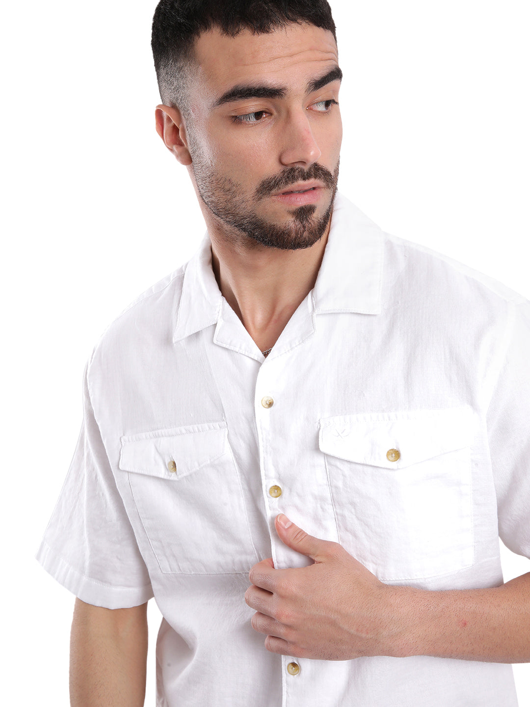 Classic White Resort Collar Double Pocket Shirt