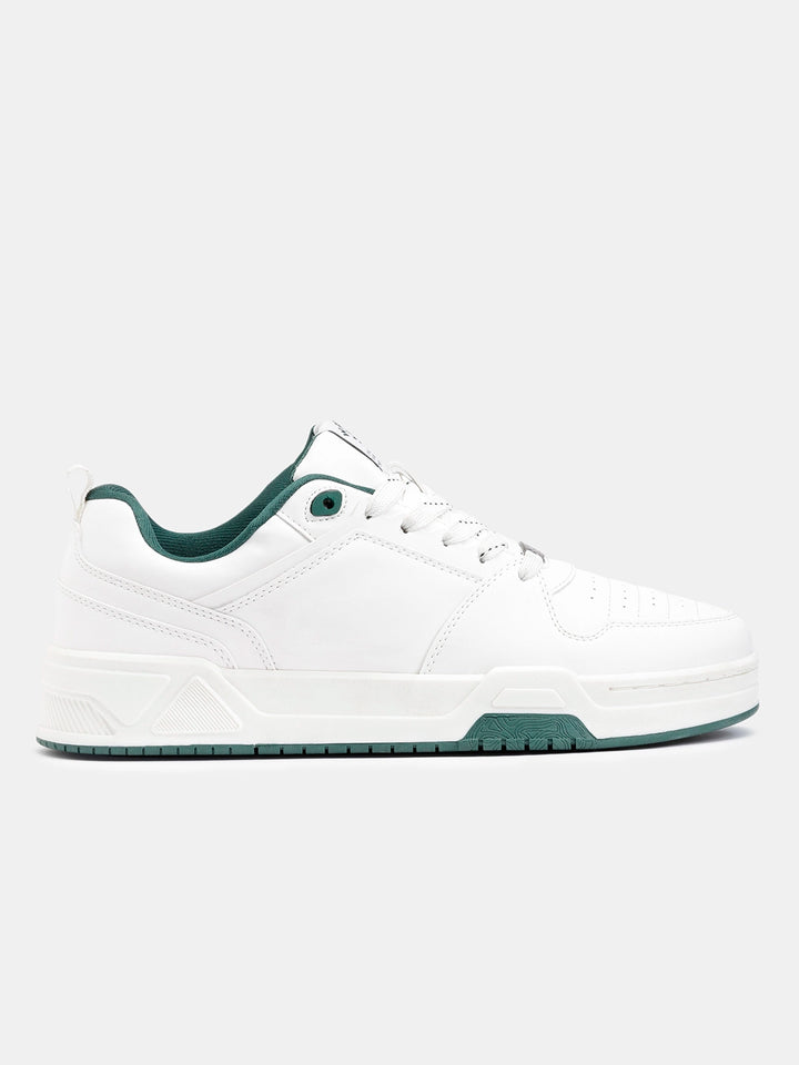 Sneaker | Martini Neat