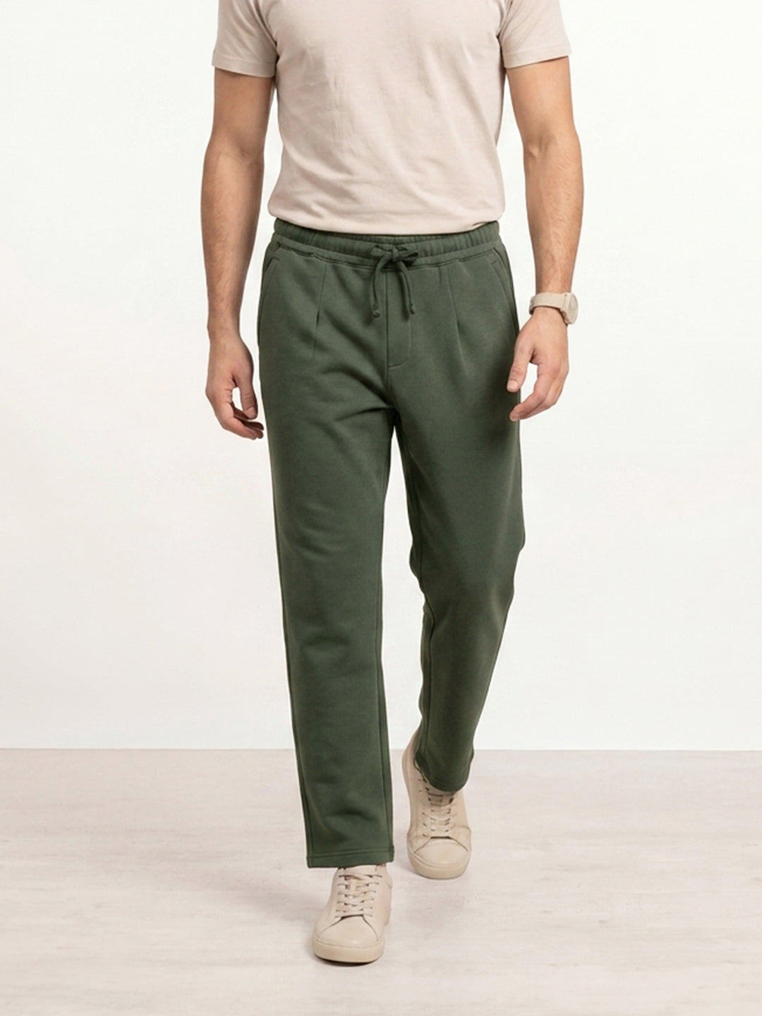 Solid loose Fit Pleated Jogger | Olive