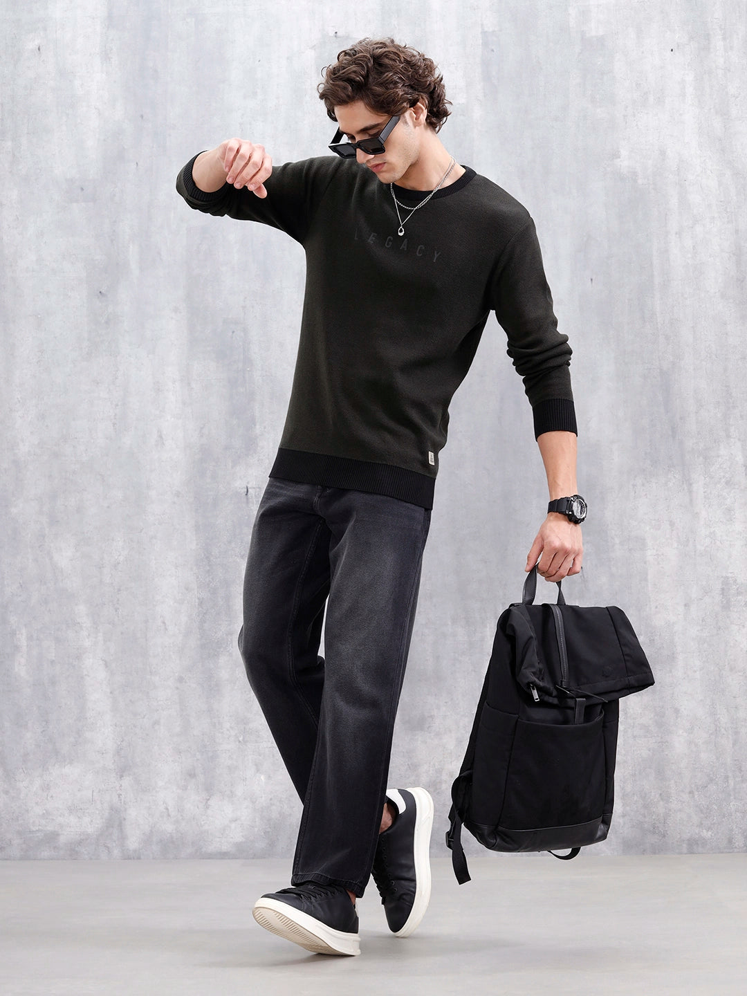 Men's Typo Printed Slim Fit Pullover | Olive