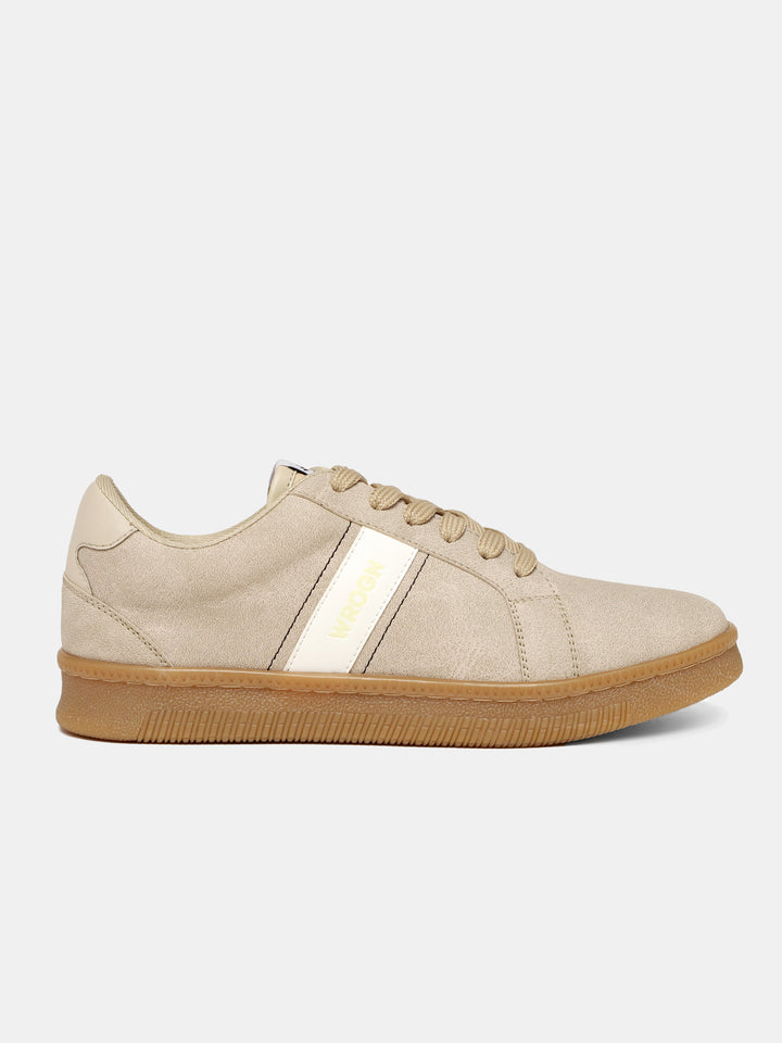 Sneakers  |  Gimlet Claymore