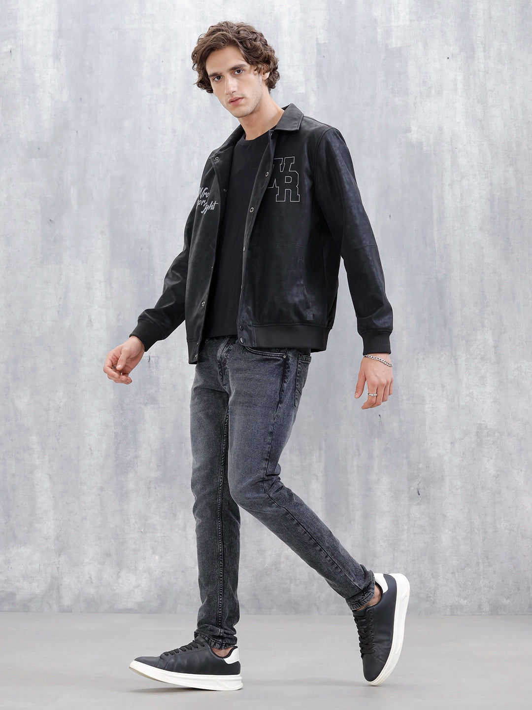 Men's Casual Slim Fit Tapered Jeans | Grey
