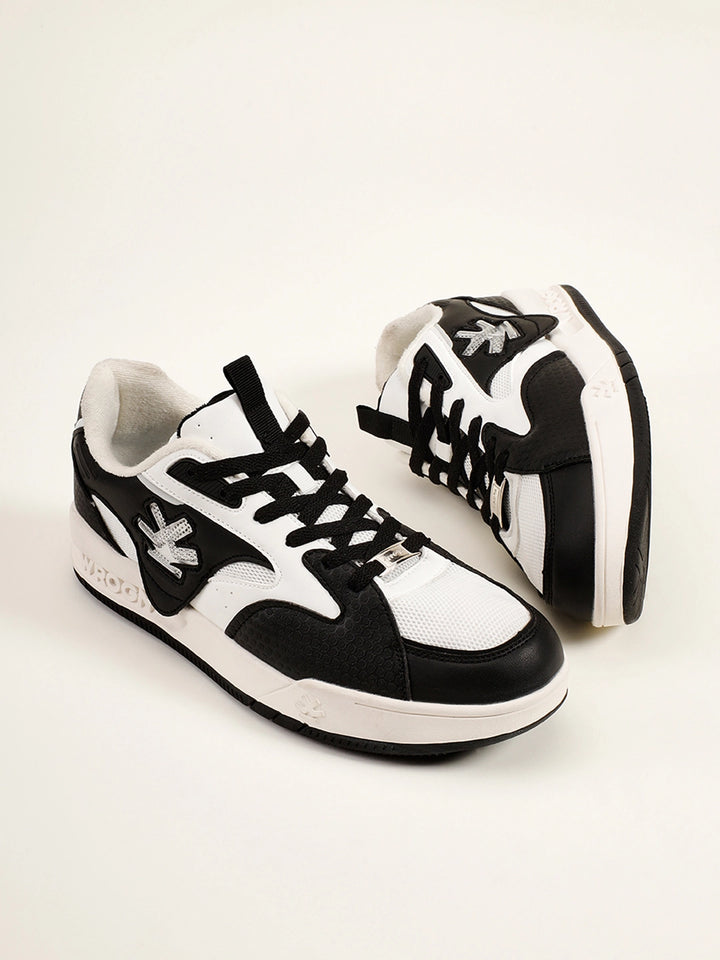 Sneakers |  Sidecar Badger