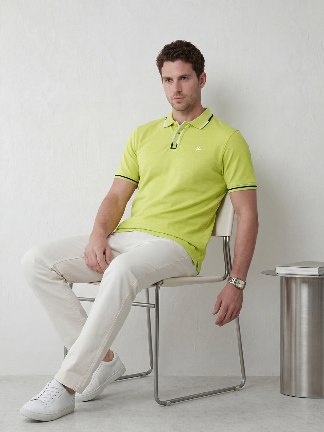 Smart Casual Polo with contrast Collar Detail | Light Green