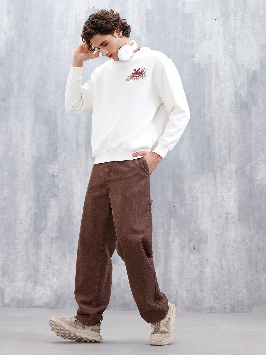 Casual Oversized Sweatshirt With Graphic  | Off White