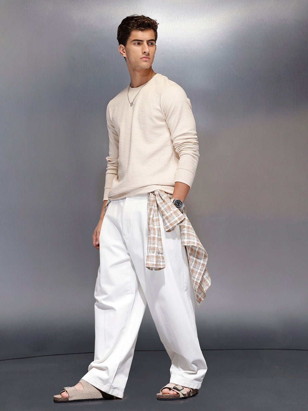 Men’s textured crew neck tshirt | Beige