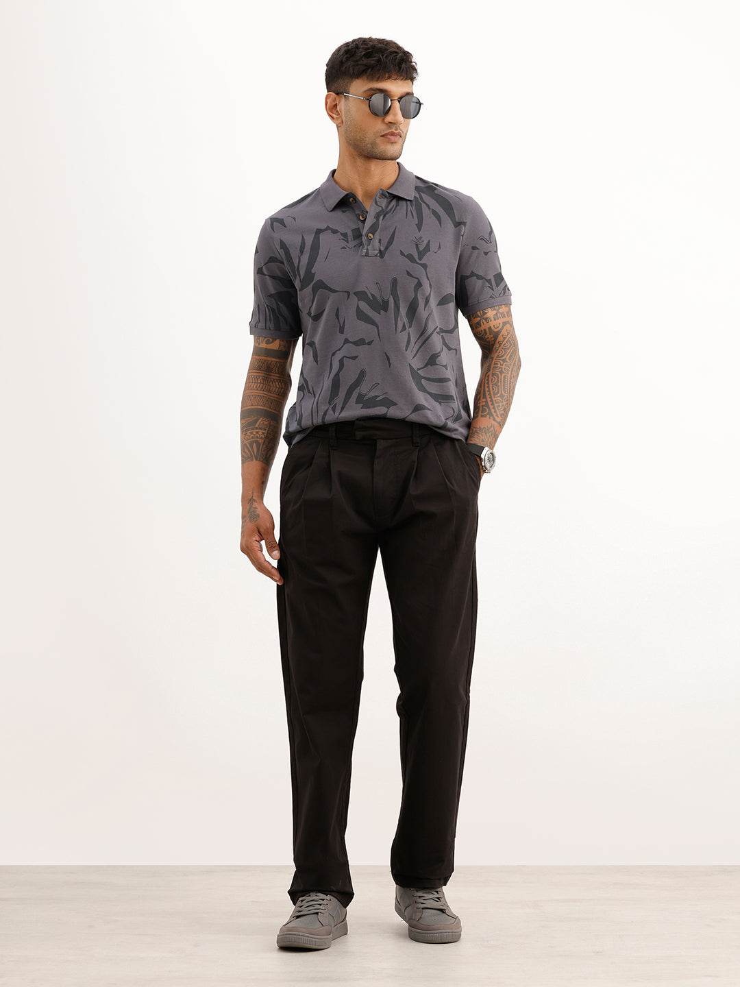 Solid Anti Fit Double Pleated Trouser | Black