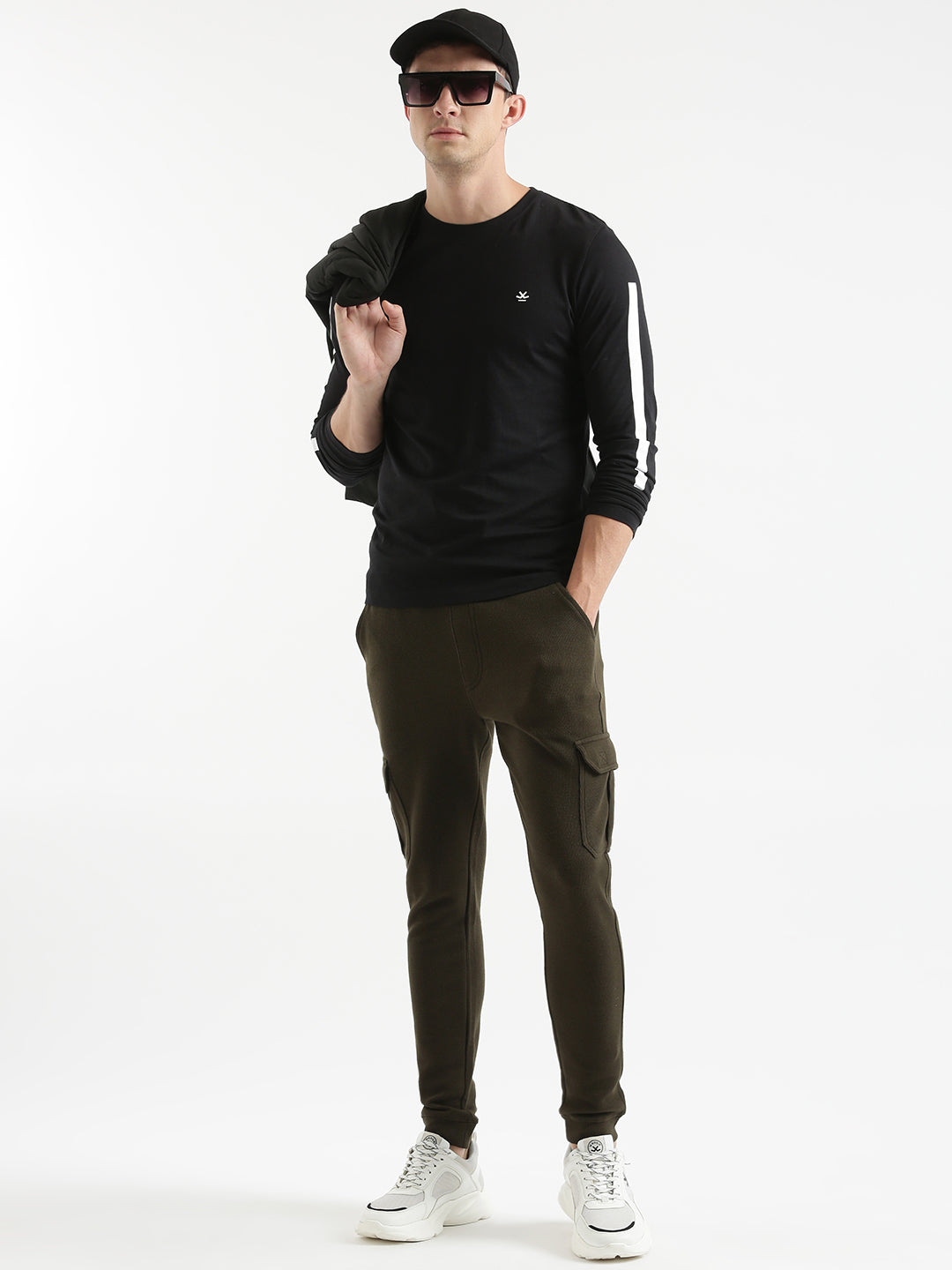 Basic Black Solid T-Shirt