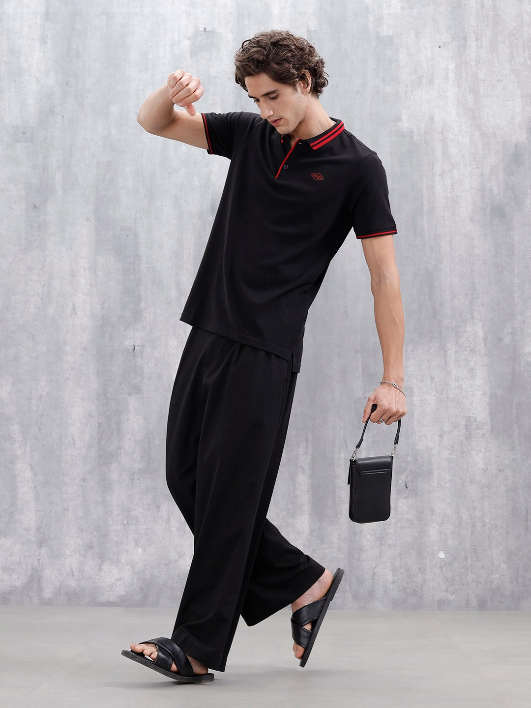 Polo T-Shirt With Contrast Trim Details | Black