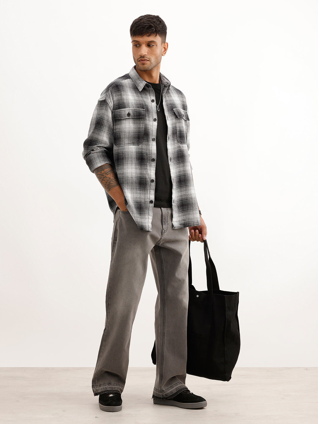 Oversized Double Pocket Checkered Shirt | White