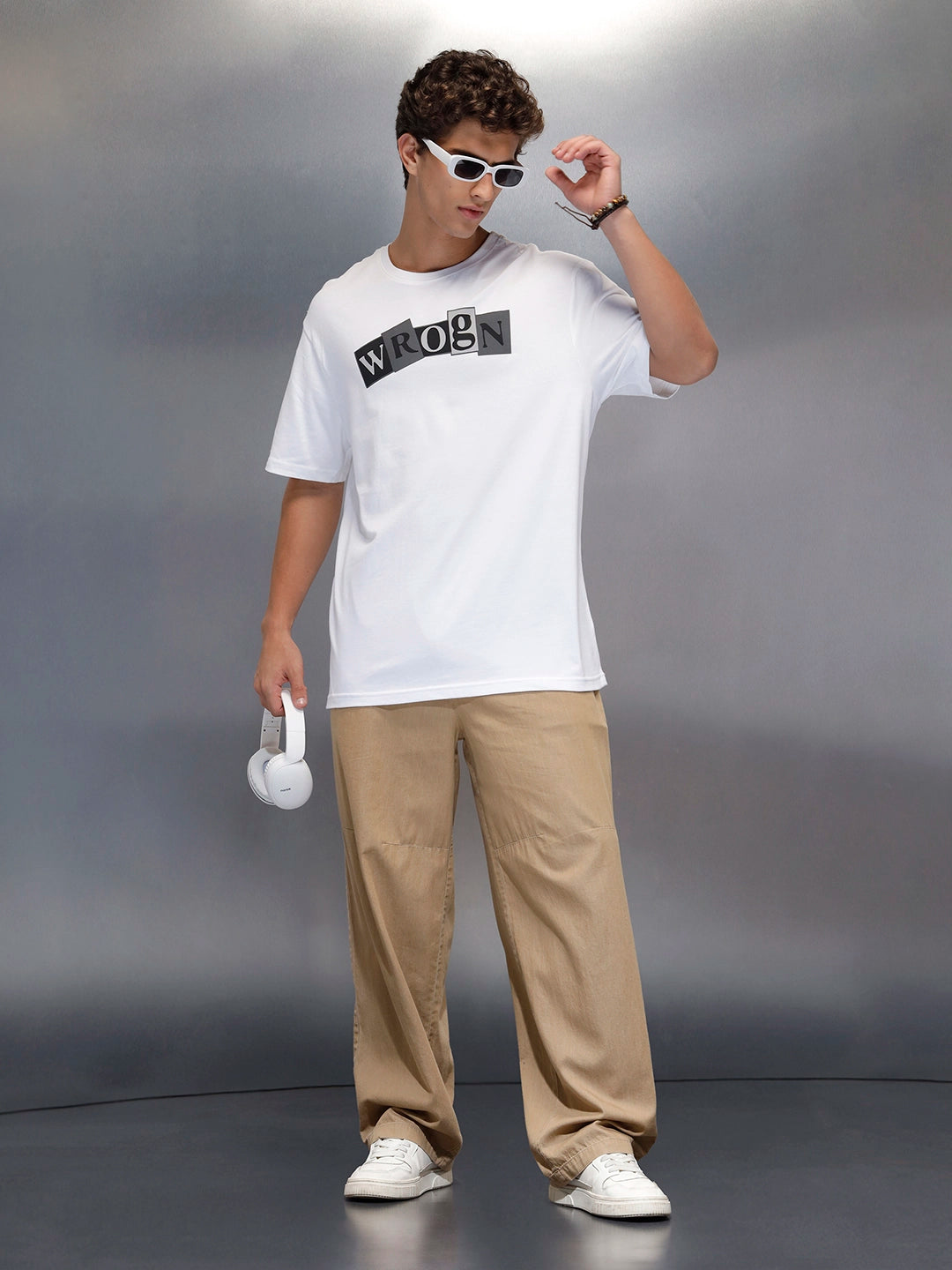 Men's casual oversize graphic t-shirt | White
