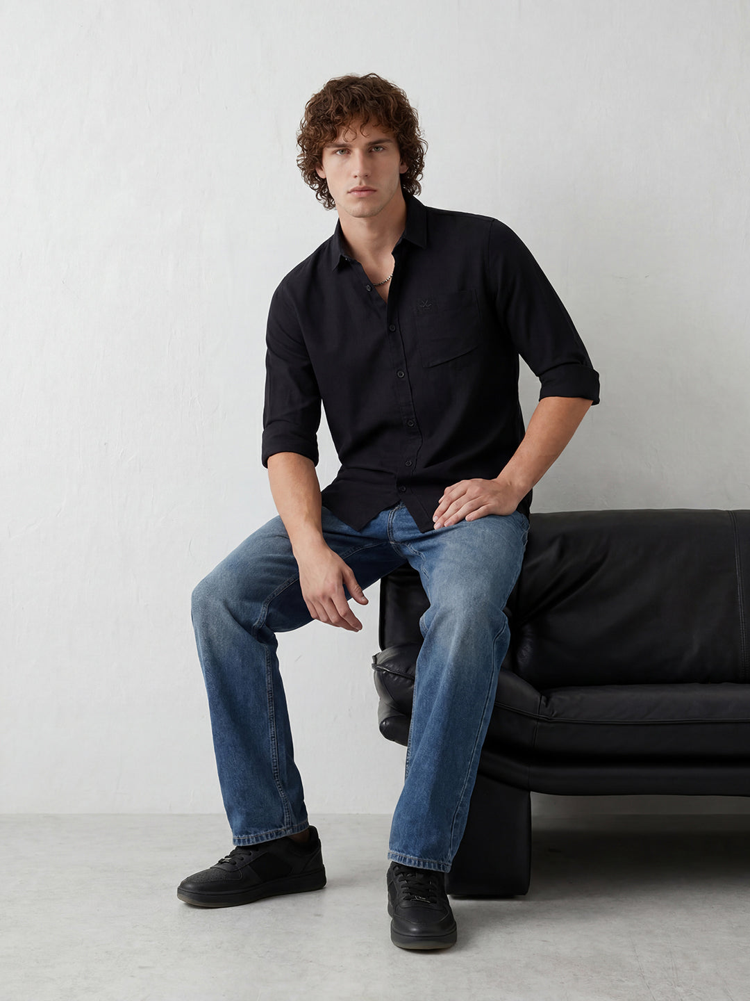 Solid Regular Fit Full Sleeve Shirt | Black