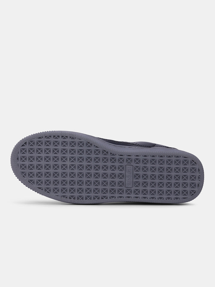 Sneakers | Sazerac Dark