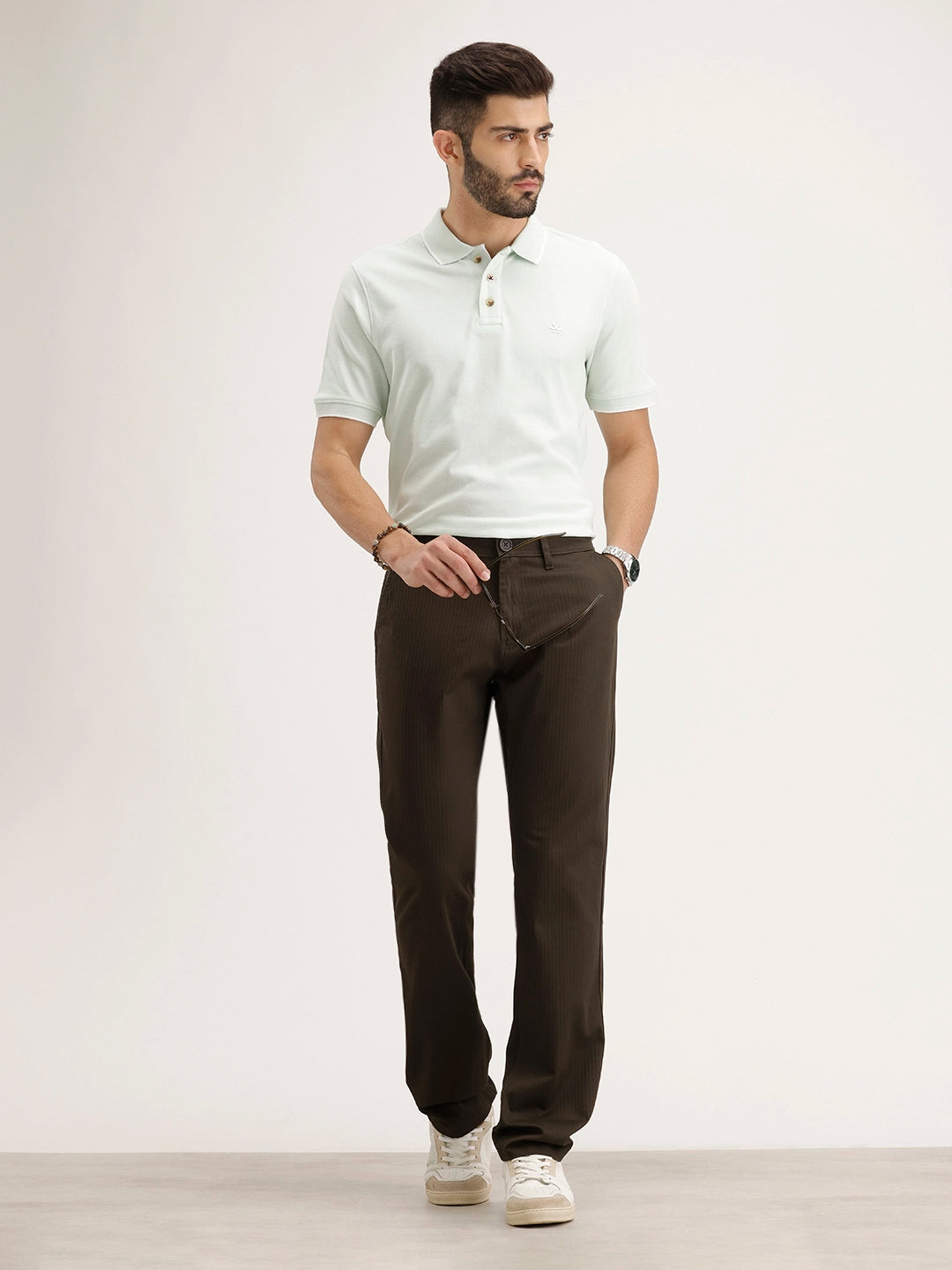 Straight Fit Herringbone Trouser | Olive